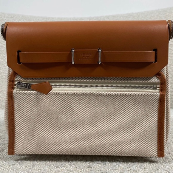 Authentic Pre-Owned Hermes Herbag Zip 20 bag Écru / Beige / Fauve - Picture 2 of 16